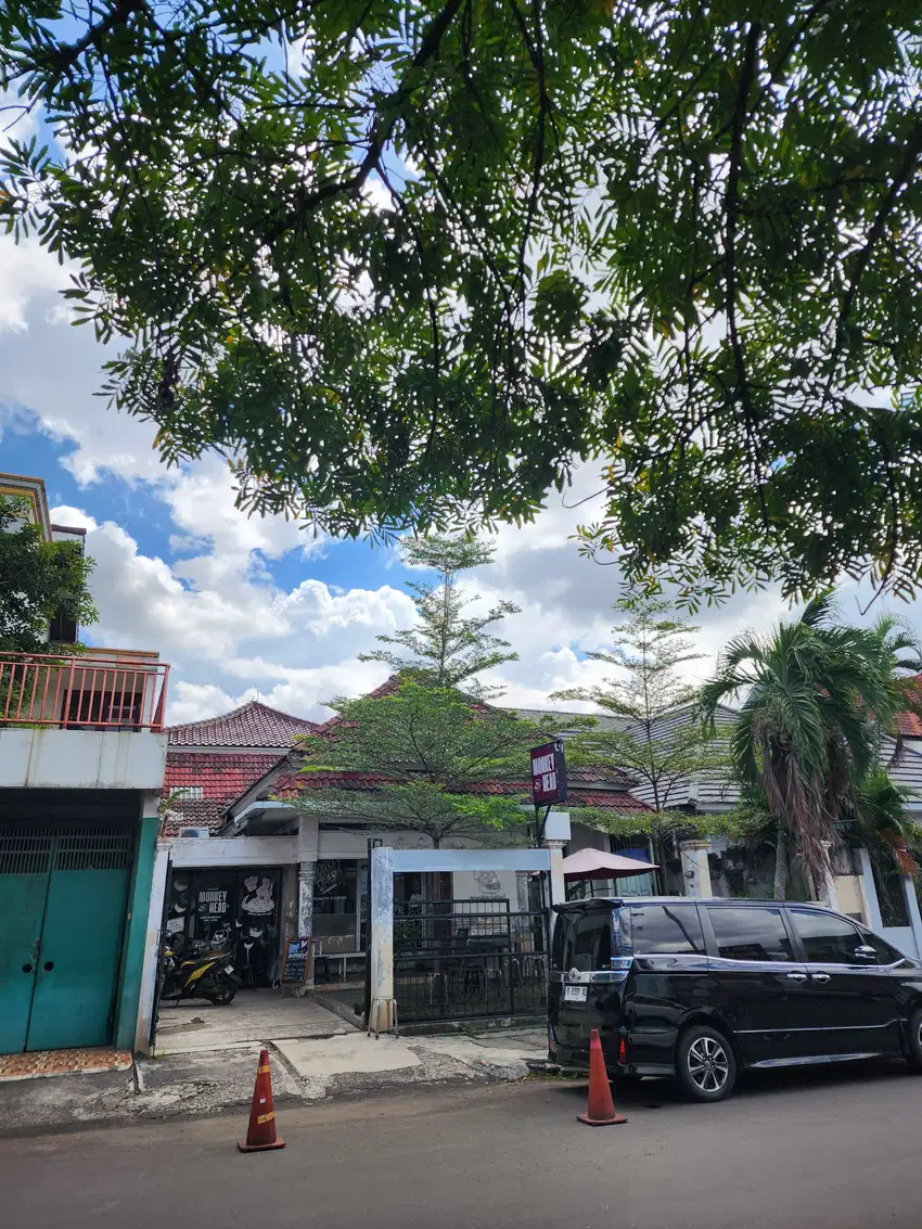 DIJUAL CEPAT Rumah Langka bisa Komersil sederetan BPK Gading Serpong