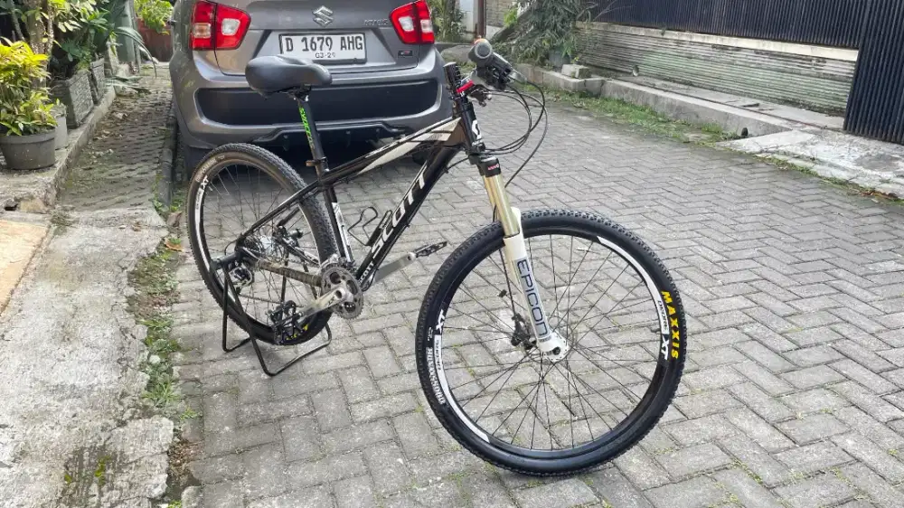 TURUN HARGA! Sepeda MTB Scott Scale 660 uk.27.5