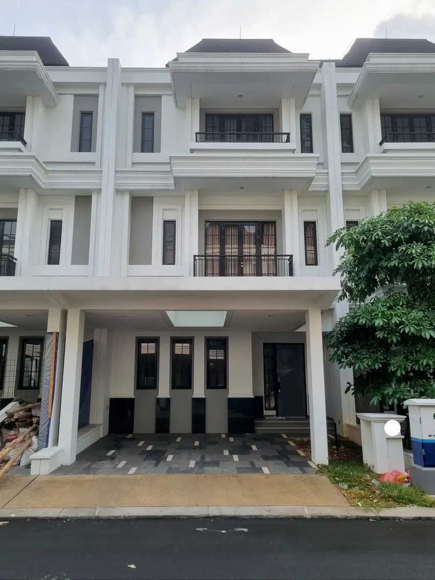 Selangkah ke Binus Univ Rumah Sutera Winona Alam Sutera Hadap Tenggara