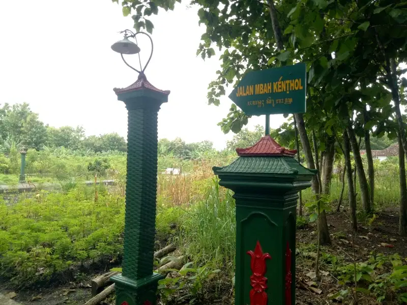 Dijual Tanah Perkarangan  Luas kurang lebih 800m Permeter 1.5jt Bantul
