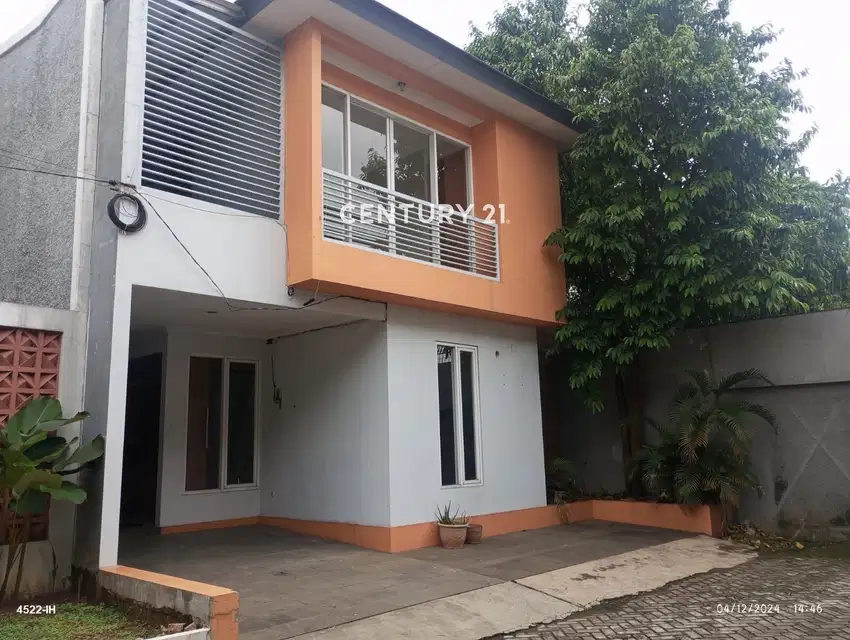 Dijual Rumah Bagus Strategis 2 Lantai Di Bintaro Sektor 3