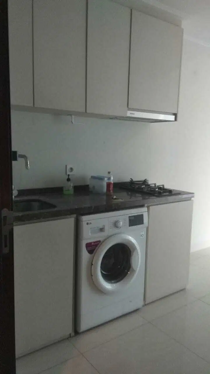 Disewakan apartemen Green Sedayu type Studio cuma 28 juta pertahun