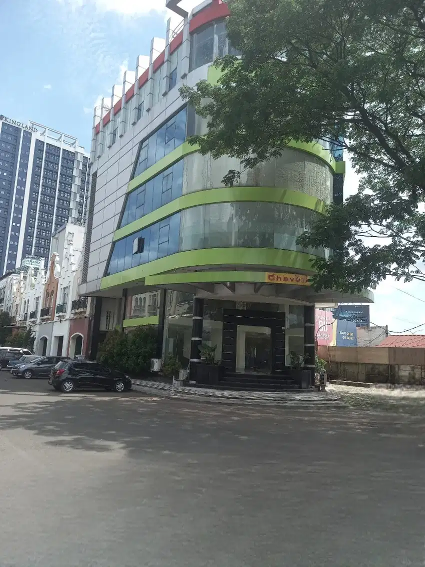 Ruko Hoek 5 Lantai di Sutera Niaga Serpong, 10 Menit ke Tol Kunciran