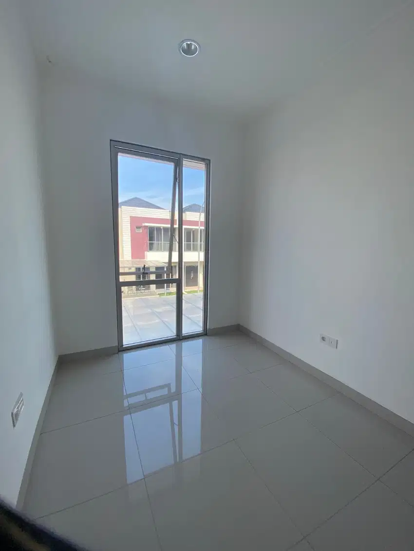 DIJUAL RUMAH PIK2 8x10 2LANTAI 3+1
