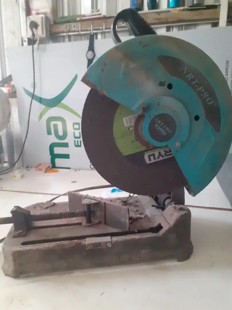 Mesin potong merk NRT 2414 HD