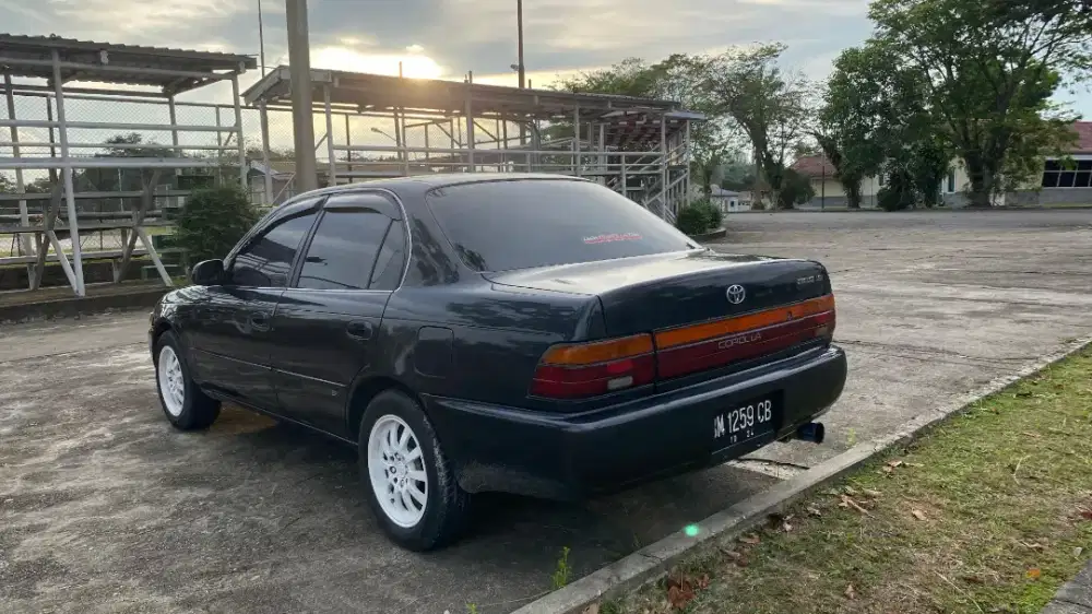 Toyota great Corolla 1993 lokasi duri