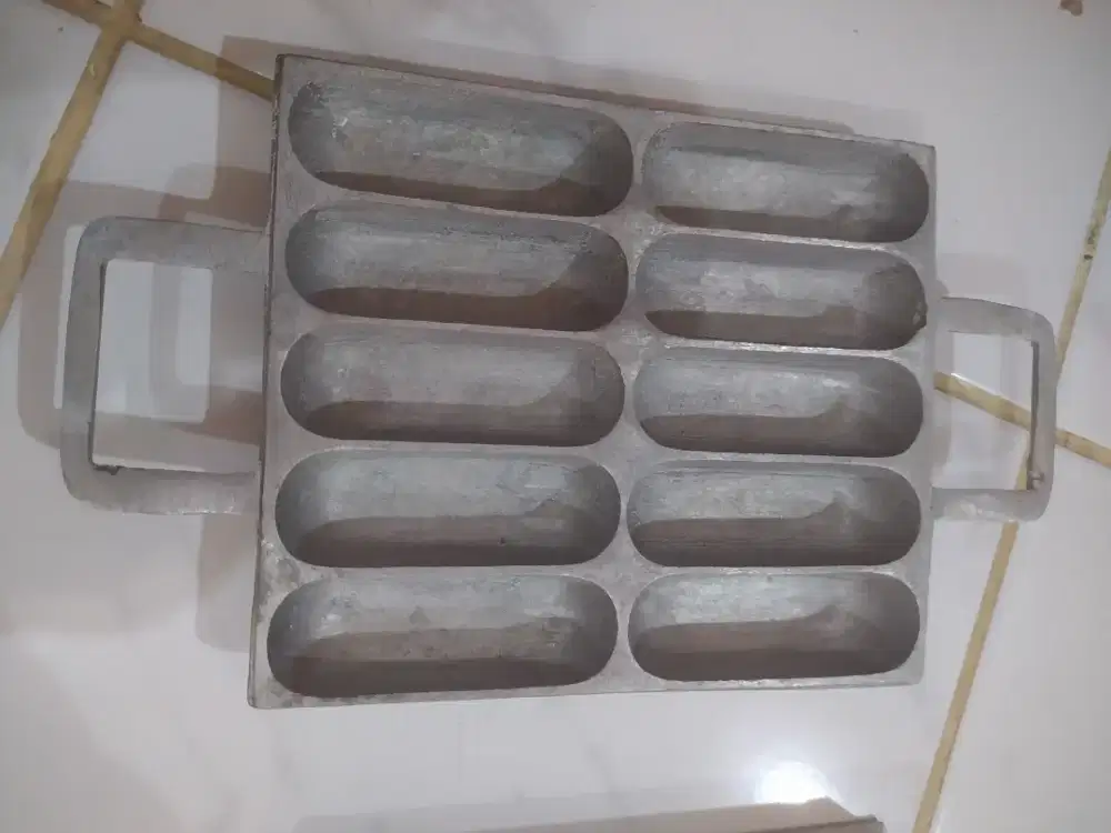 Cetakan Pukis Lonjong 10 Lubang