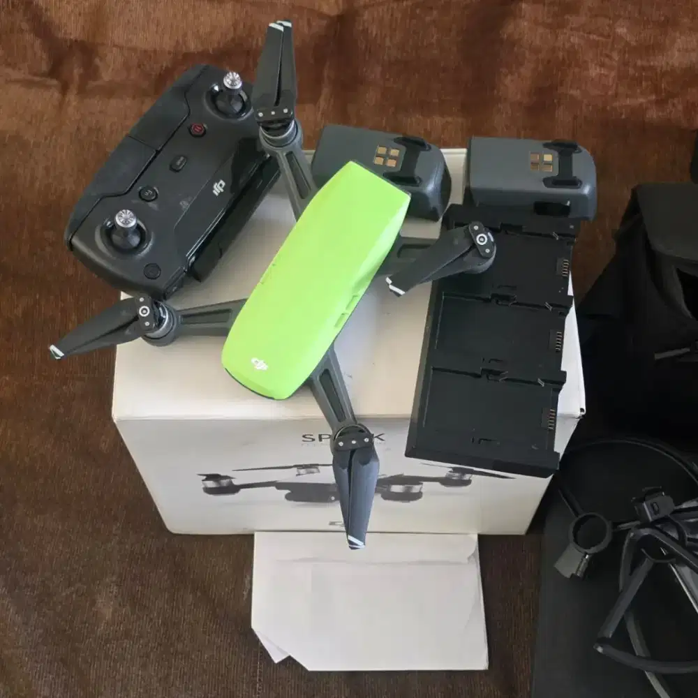 DRONE DJI SPARK FLY MORE COMBO