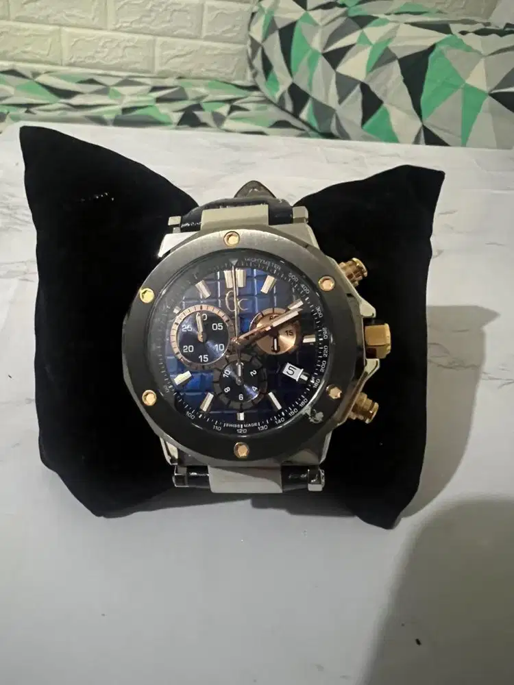 jam tangan Guess Collection GC X72025G7S