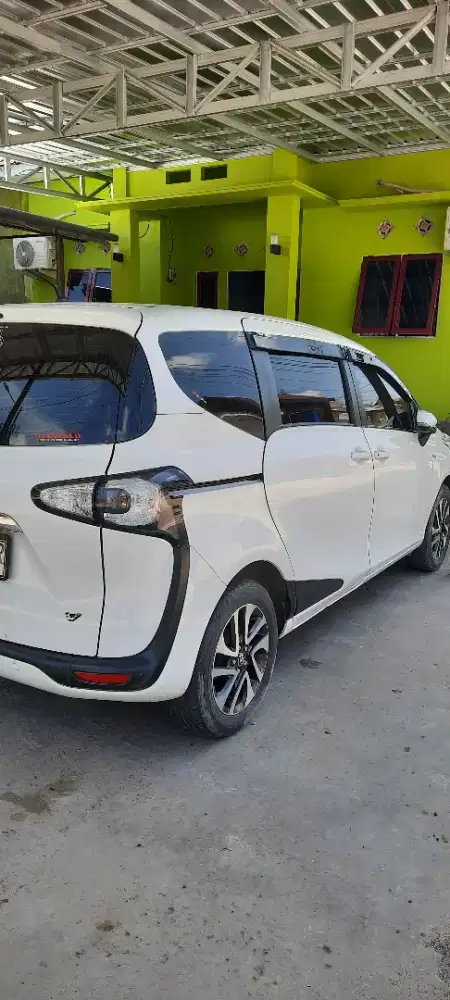 Toyota Sienta thn 2018 matik