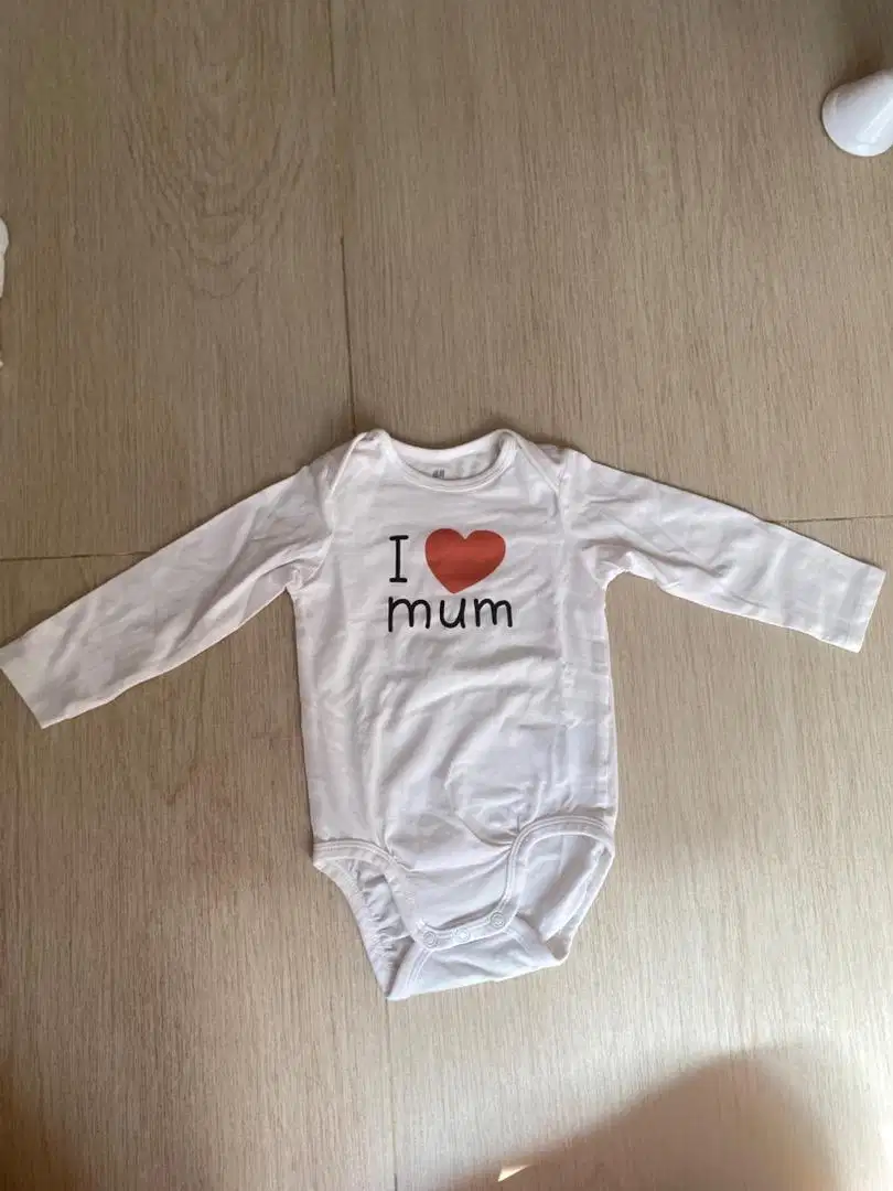 Baju Baby H&M Tulisan I ❤️Mum