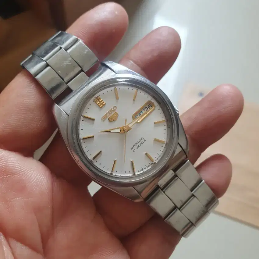 Jam seiko 5 automatic