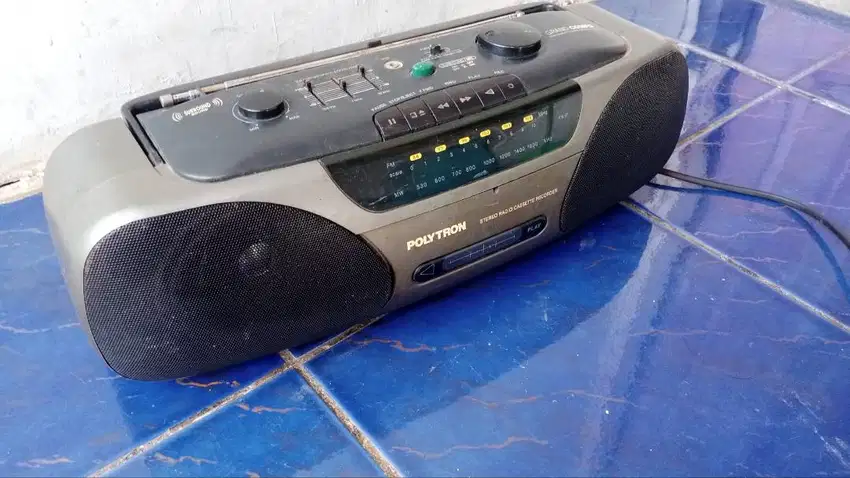 Tape/Radio grand compo politron