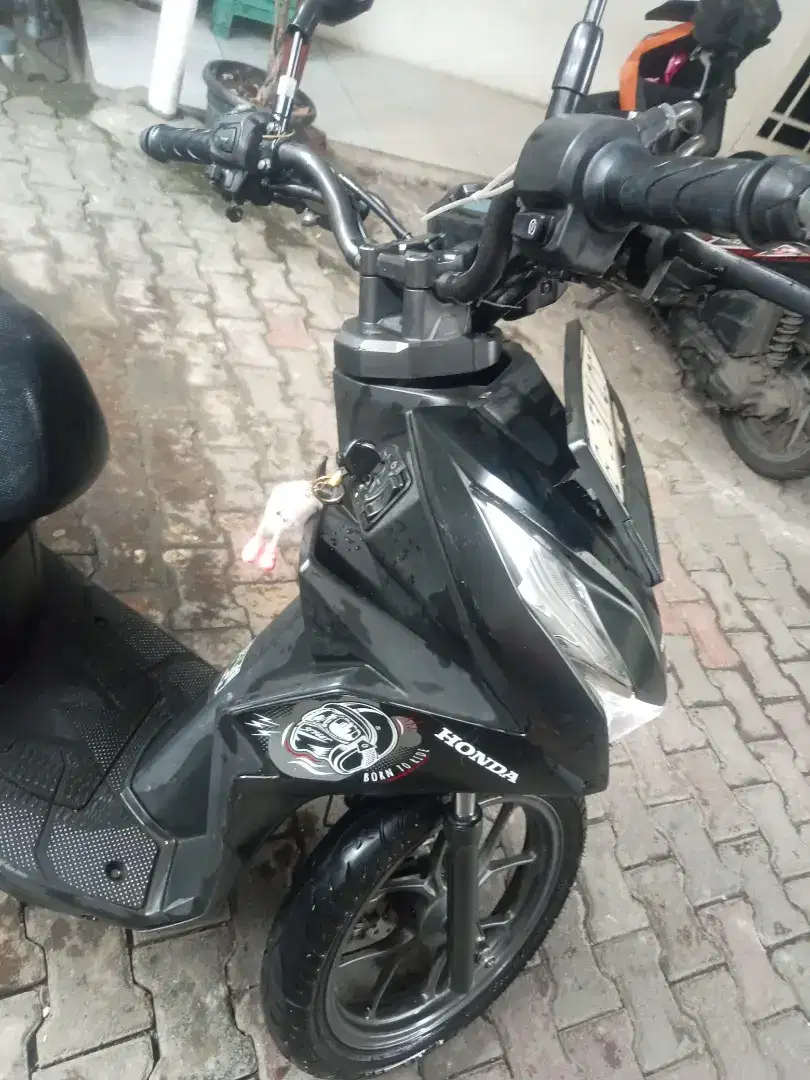 Dijual Cepat Honda beat street 2023 Warna hitam