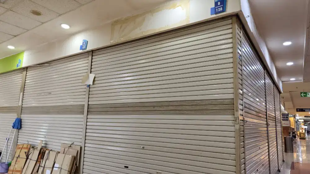 Dijual 4 buah kios di lantai Dasar Mangga 2 Square