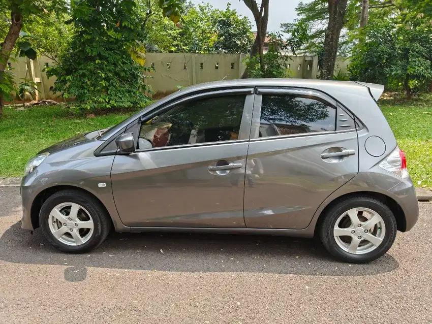 DIJUAL MOBIL BRIO Type E A/T 2014