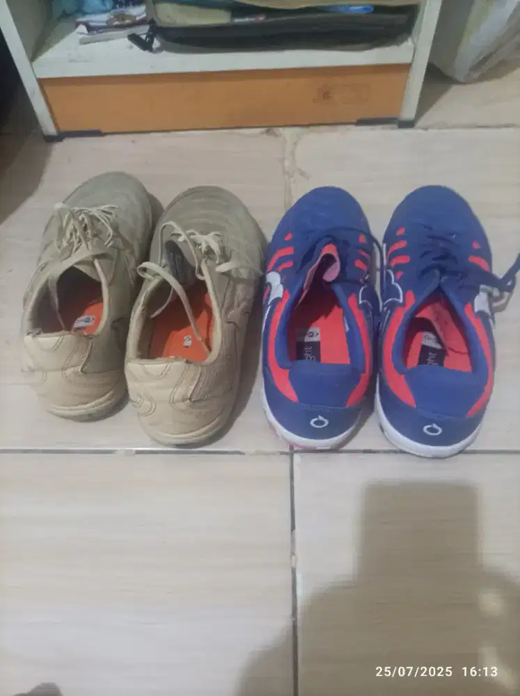 Sepatu futsal ortus