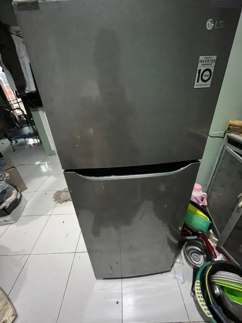 Dijual borongan mesin cuci dan kulkas