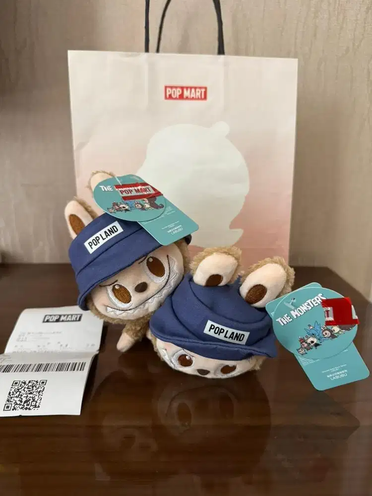 Original POP MART LABUBU Shoulder Pal Magnet Plush Toy POP LAND 2025