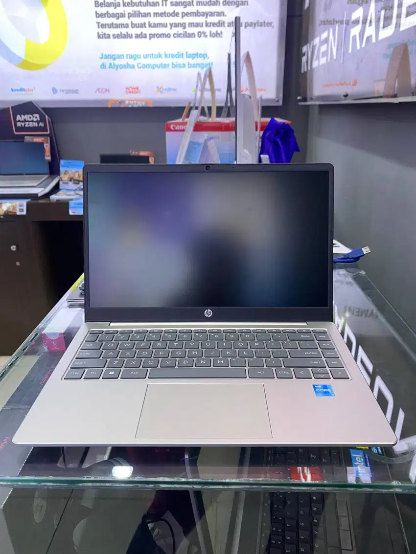 HP 14-EP0272TU I3 1315U 4GB 256GB SSD W11+OHS21 14 FHD SILVER