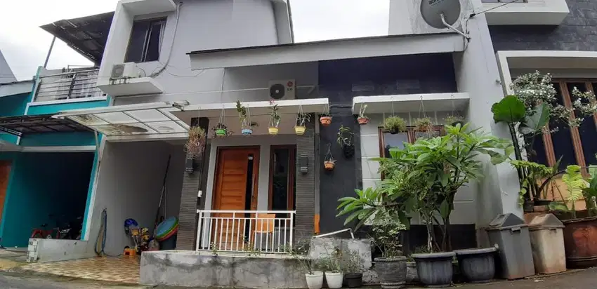 Di Jual Rumah Di The  Cijantung Villa Jakarta Timur