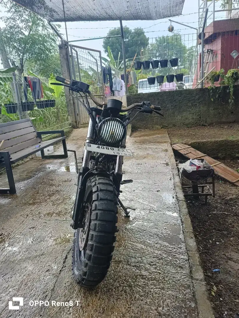 Scorpio model custom 2011
