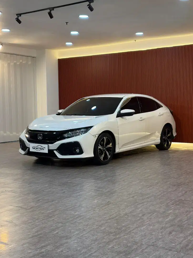 Honda Civic E 1.5 CVT Hatchback 2019