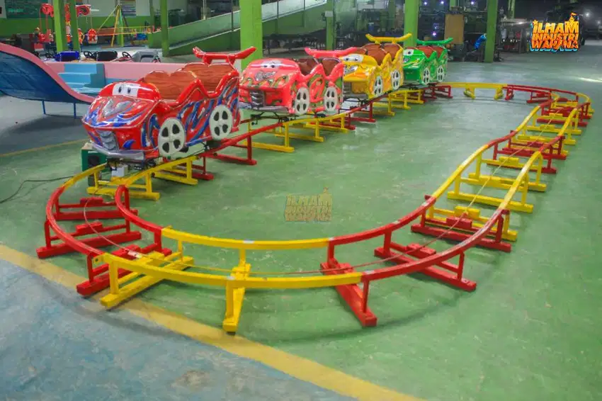 Kereta Lantai Mini Coaster Rell Oval & Kacamata