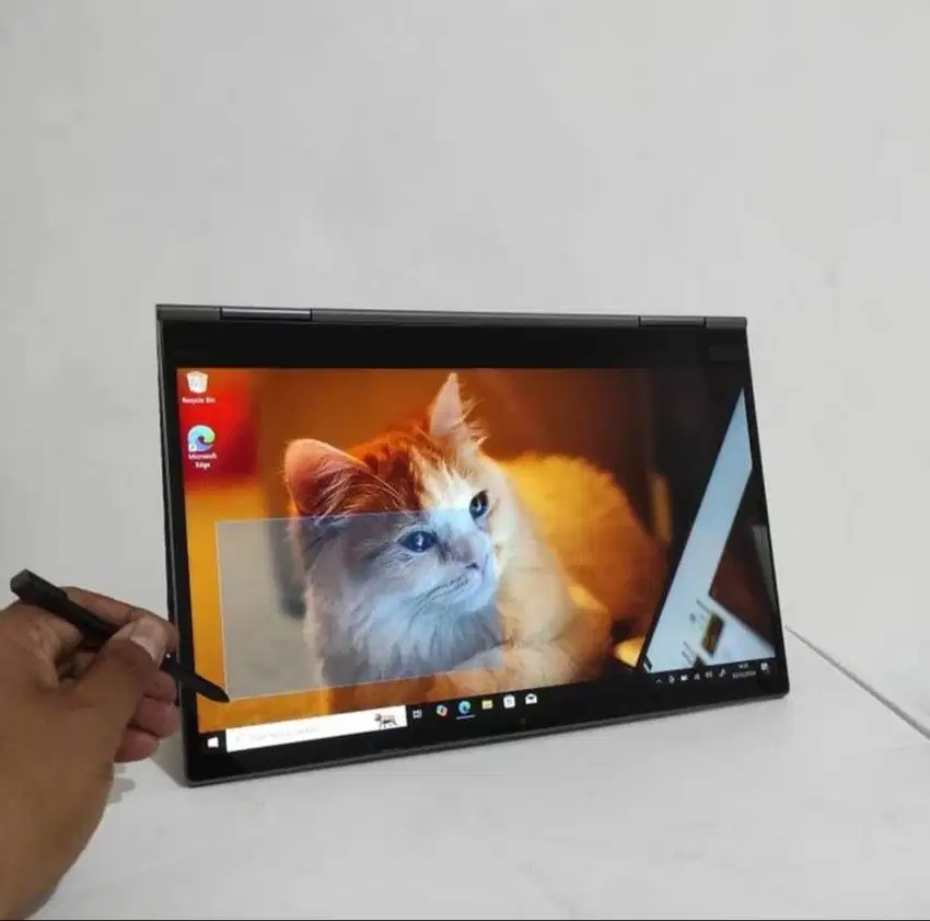 LENOVO Yoga X13 Touchscreen Flip 360 2in1 + Pen Stylust Core I5 gen10