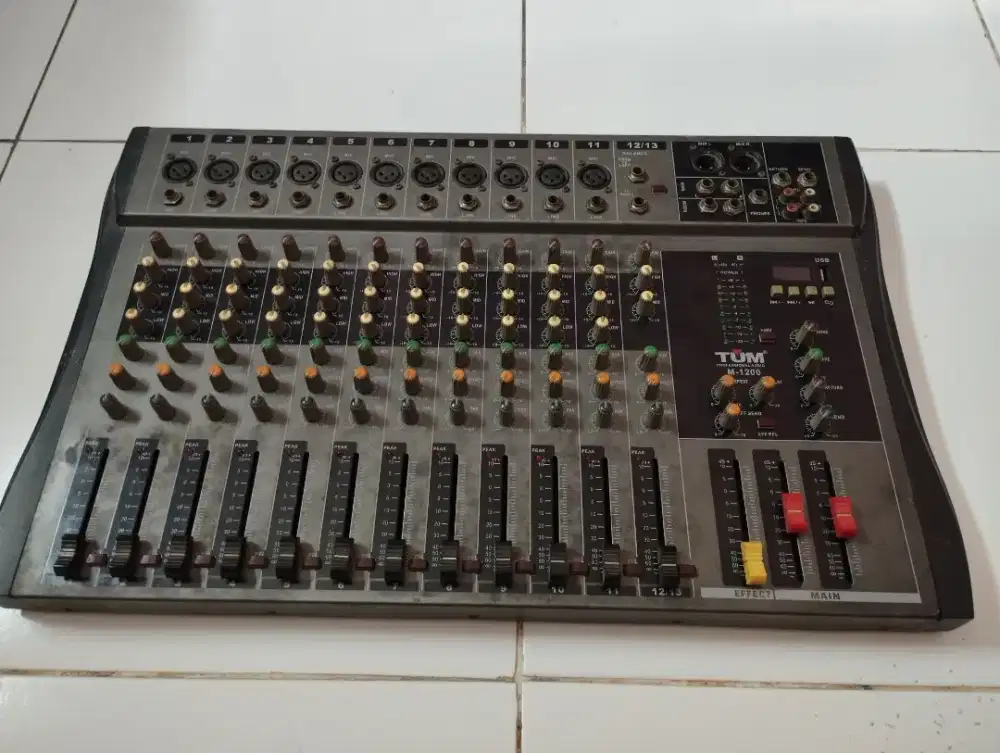 Mixer TUM 13 chanel