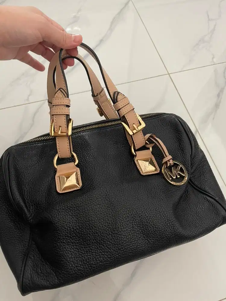 MICHAEL KORS ORI Soft Leather Bag BLACK