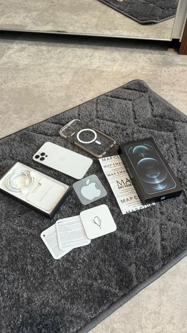 IPHONE 12 pro 256gb