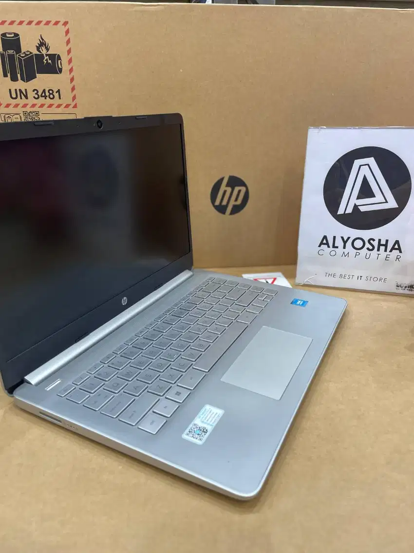 Laptop HP Promo Sekolah DQ3888TU N4500 8GB 512B W11