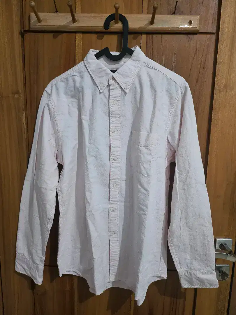Kemeja Uniqlo Soft Pink