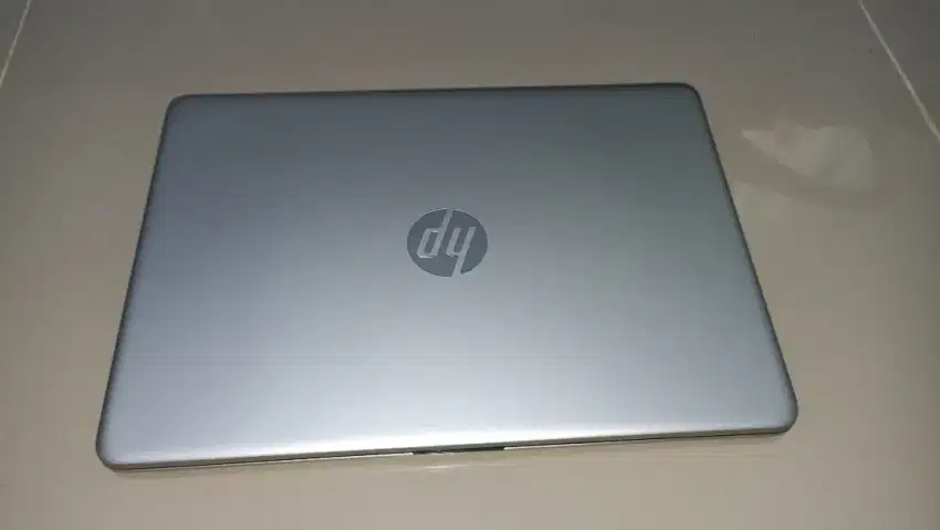Laptop HP 14 DQ5127TU Intel Core i3 1215U Ram 8GB 512 GB SSD Windows11