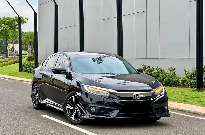 Honda Civic ES Turbo 1.5 AT 2016 (Prestige)