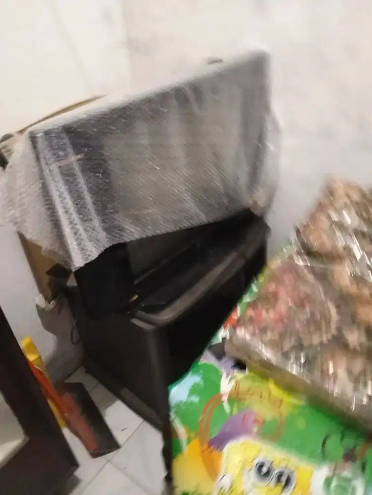 Paket TV Tabung LG 28” Lengkap STB Meja & Remote