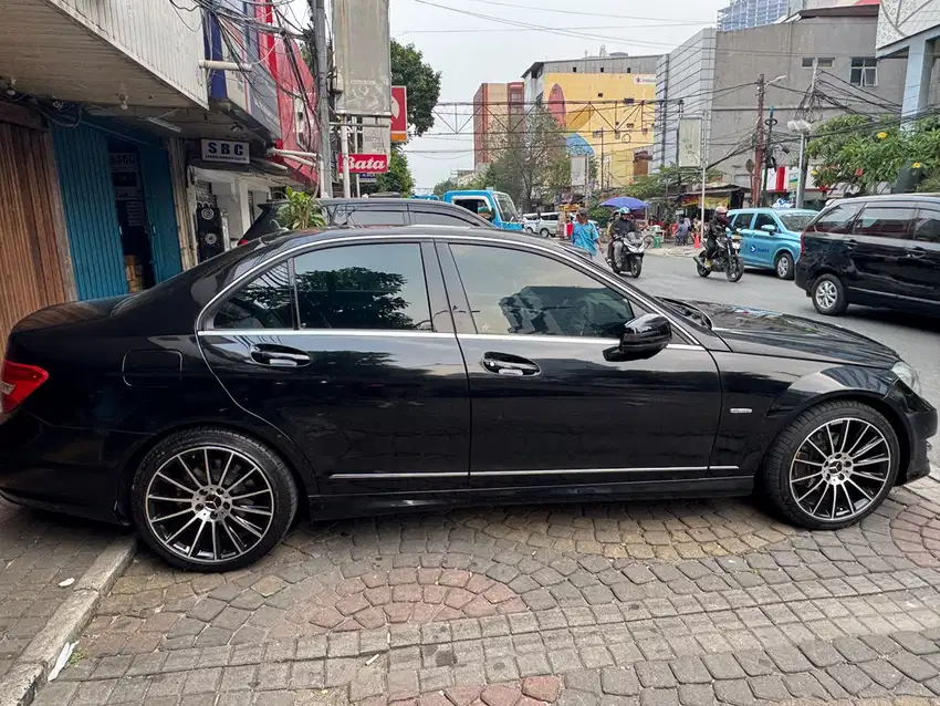 Dijual Mercedes Benz AT 2012 Avantgarde