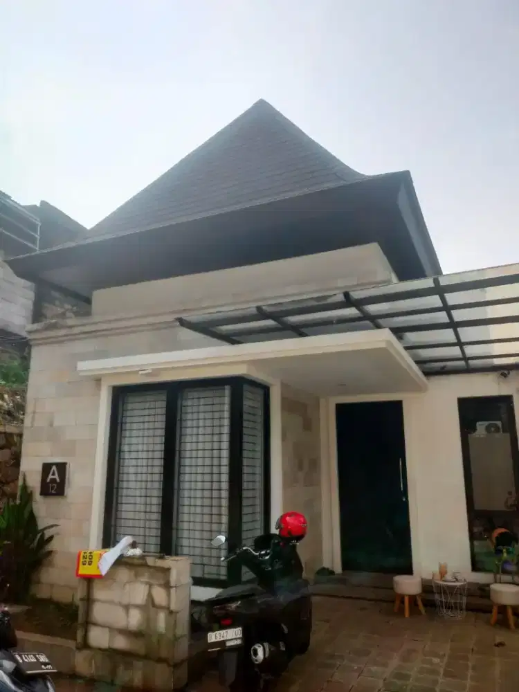 Rumah cantik, minimalis, arsitektural unik