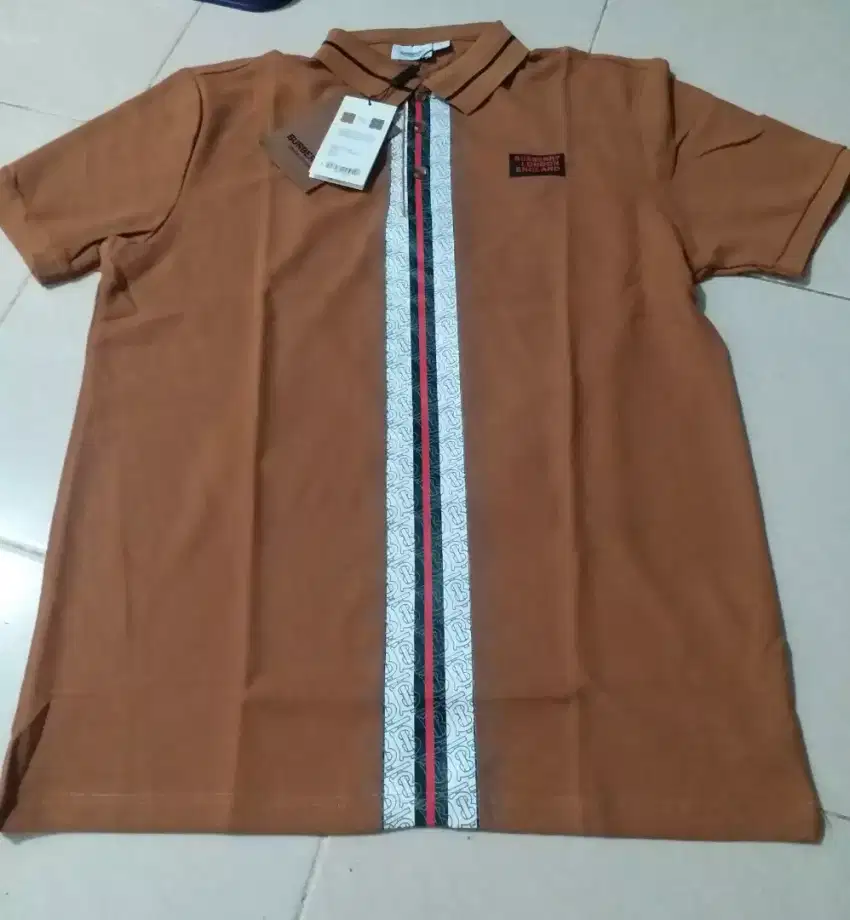 Kaos Kerah Burberry Original Size L (LD 110) Baru Fulltag