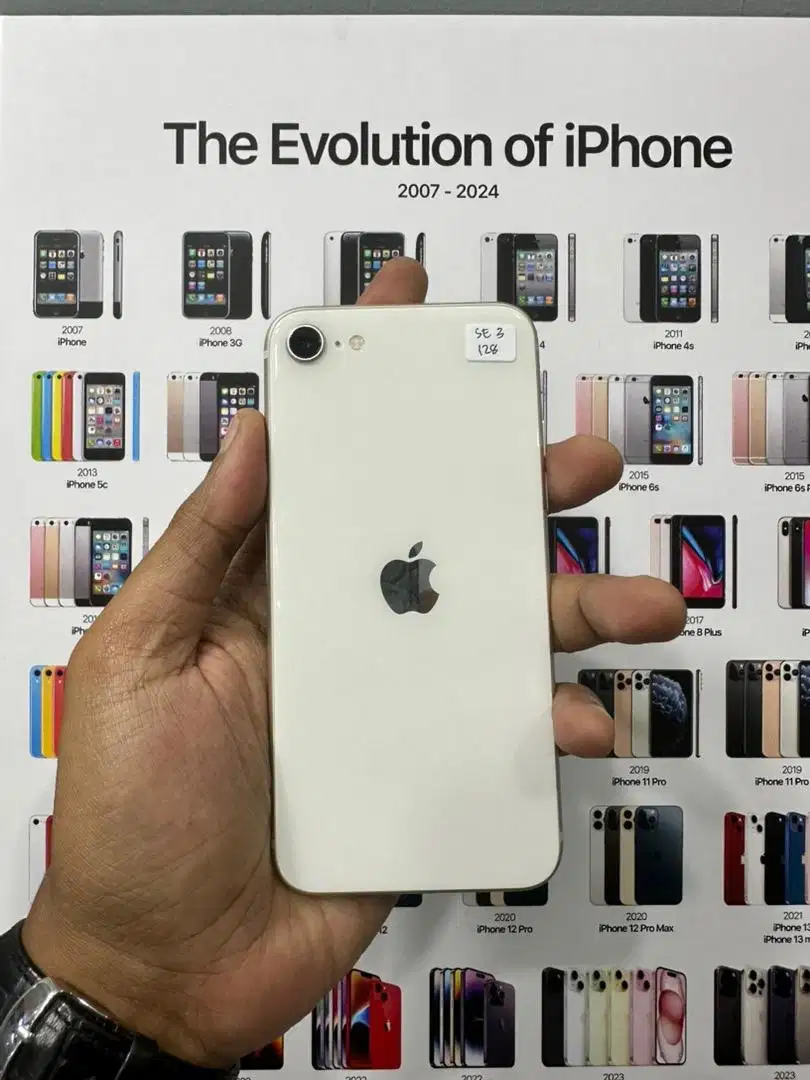 IPhone SE 3 128GB 2022 - Ibox