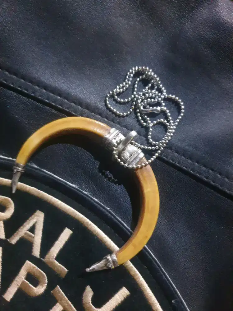 Kalung antik perak tarbi lawasan