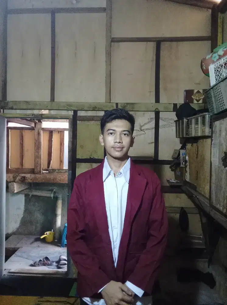 Mencari kerja secepatnya