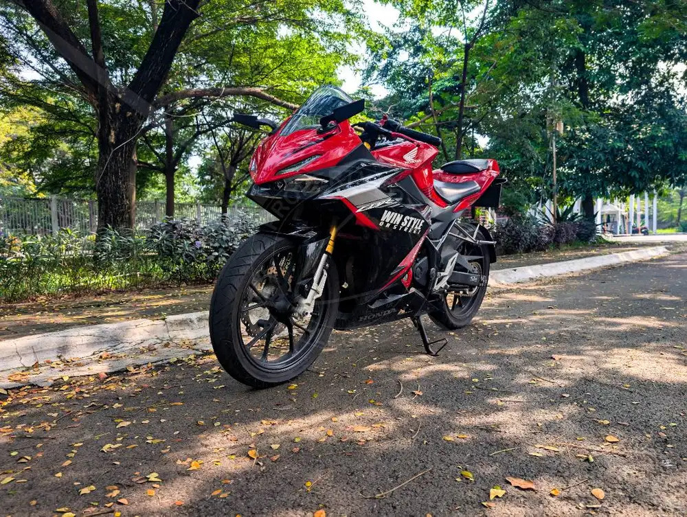Honda CBR 150r 2021