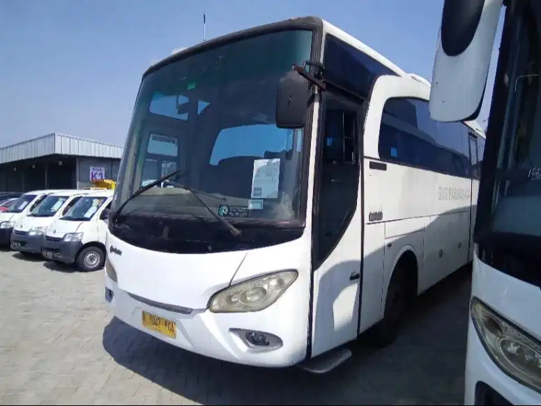 BIG BUS MERCEDES-BENZ OH 1526 - 6.4