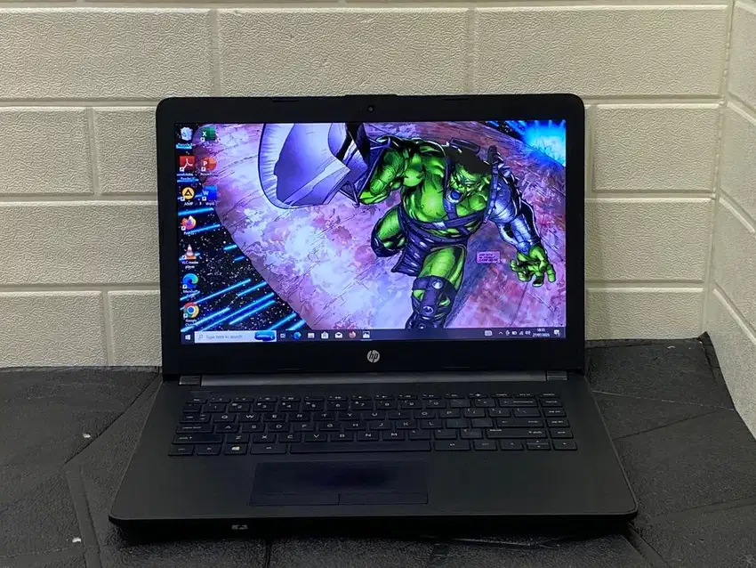 Laptop hp 14-bw0xx prosesor AMD A4-9120/Ram 4GB/SSD 128GB