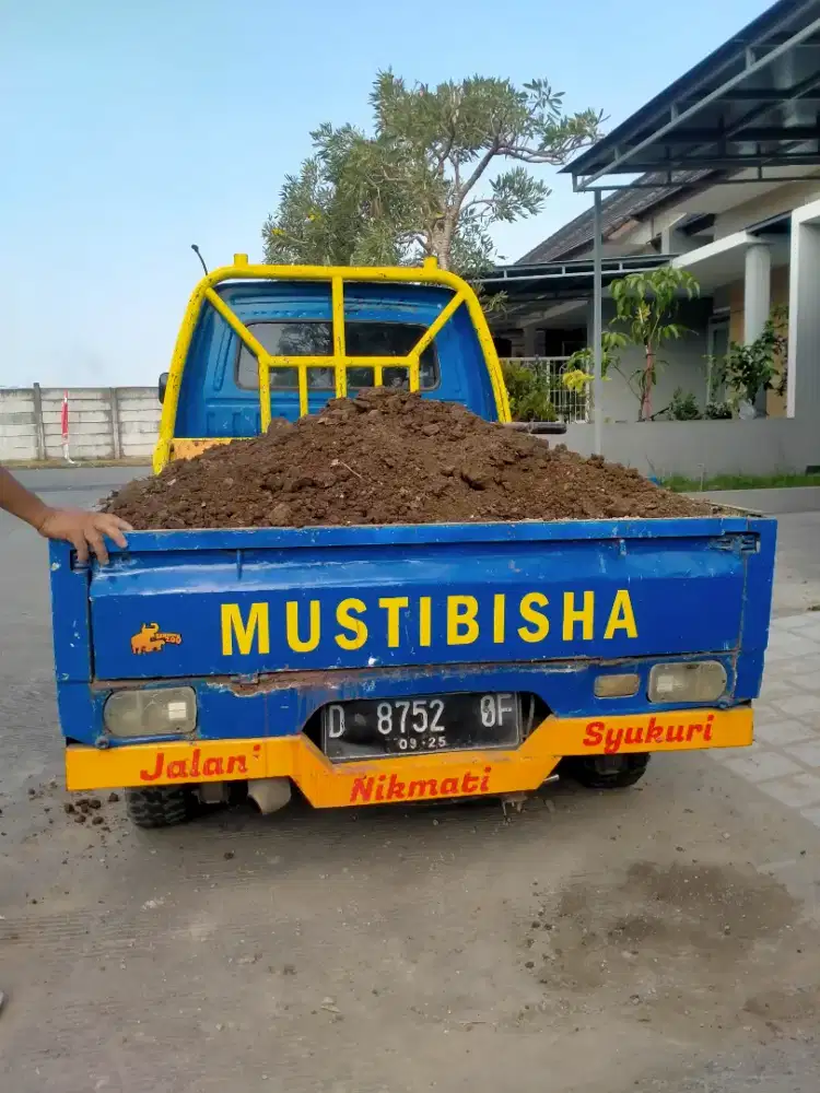 Jasa angkut & buang brangkal puing barangkal sampah daun prabotan dll