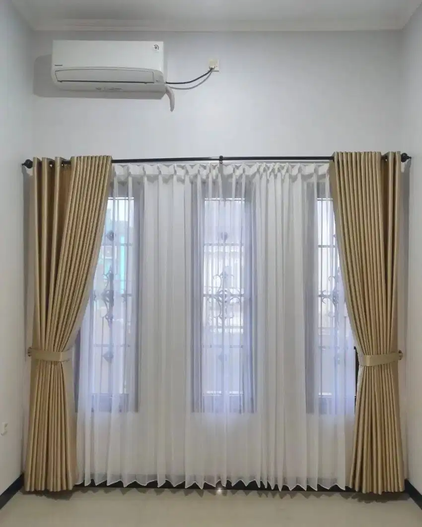 Jual & Pasang Gorden Vitrase Wallpaper Roller Blinds Korden Gordeng