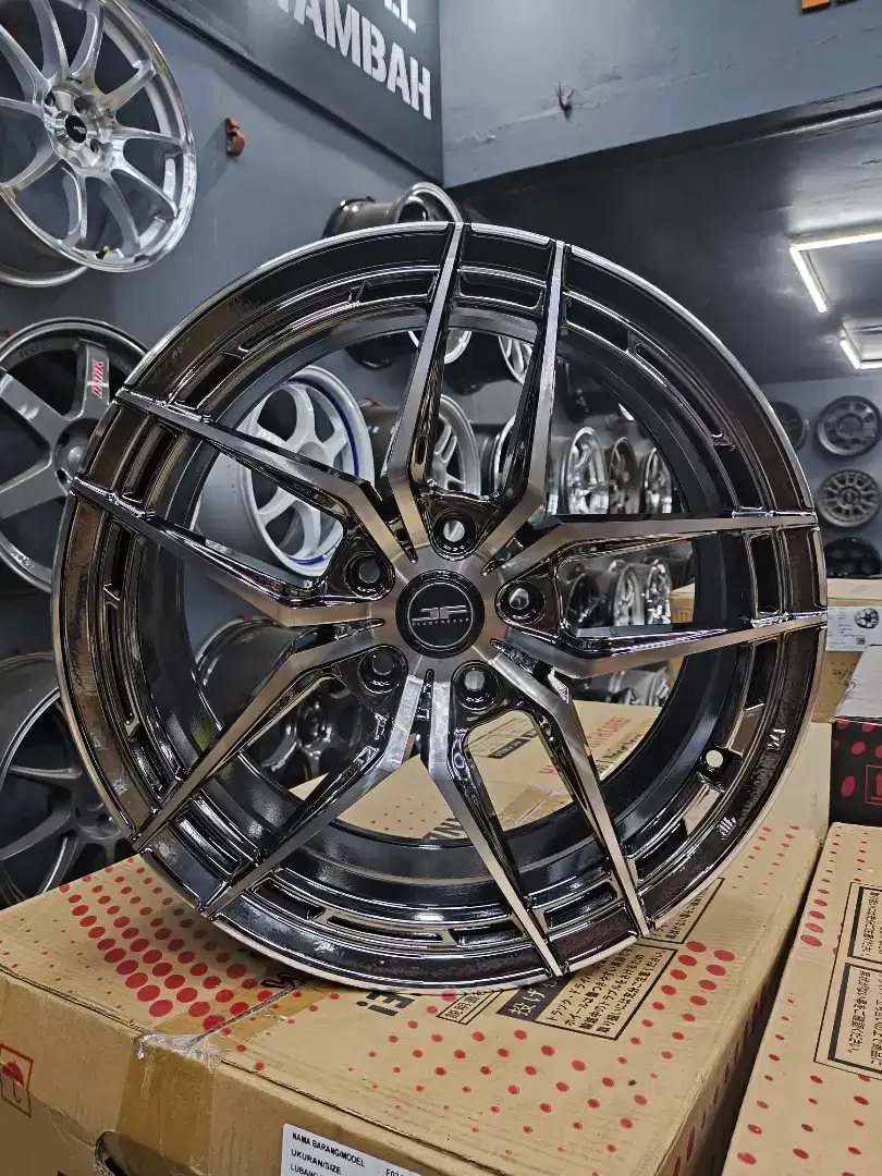 Velg mobil HR-V dan sejenisnya