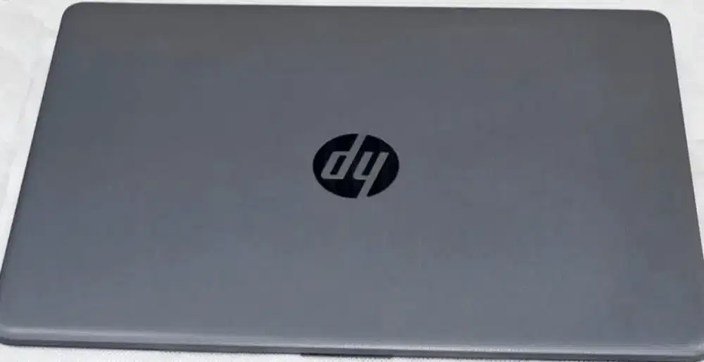 Jual cepat laptop merk hp,ram 4gb,hdd 500gb.14inch.